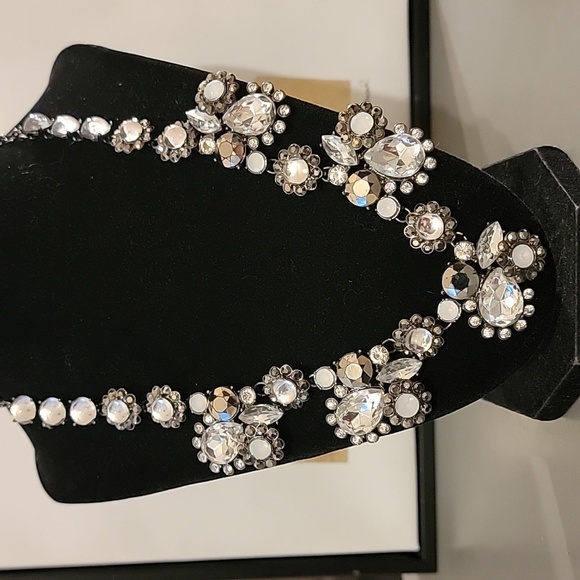 Vtg Inspired Clear & Milky White Faux Gemstones Black Necklace Great Condition! - Picture 1 of 16
